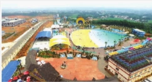 蓬勃发展的平江县安定镇生态工业新区。