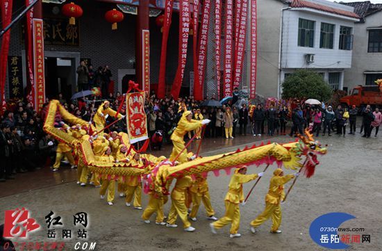 ƽ���ء���̧ͷ����