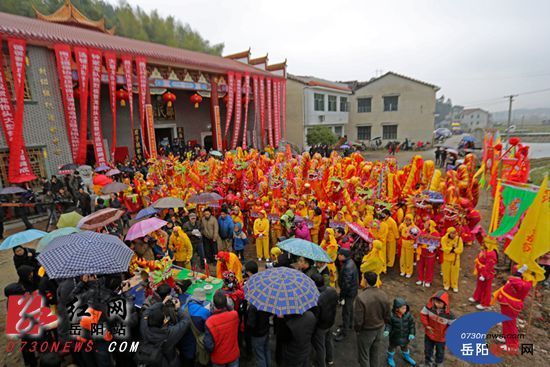 平江县“龙抬头”节
