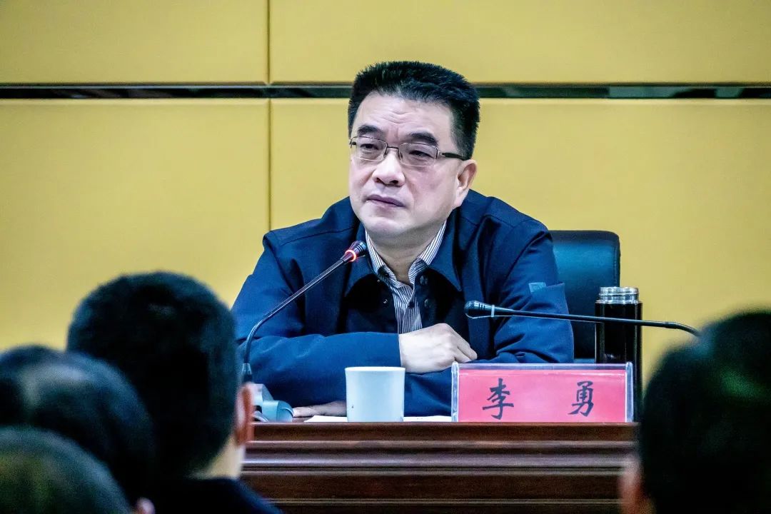 李勇书记对全县新任职领导干部提了这些要求