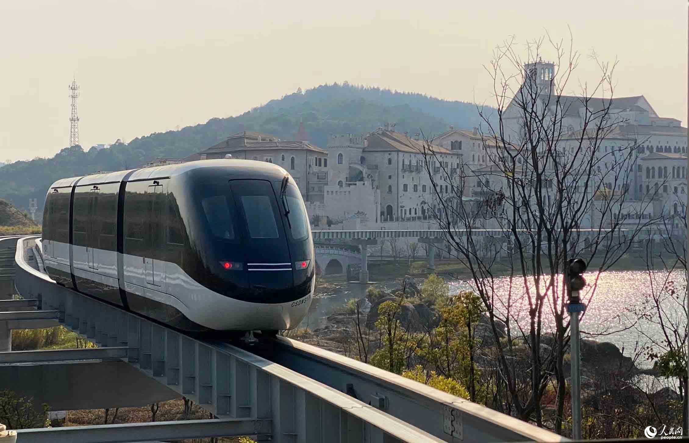 大王山景区云巴。 人民网向宇摄